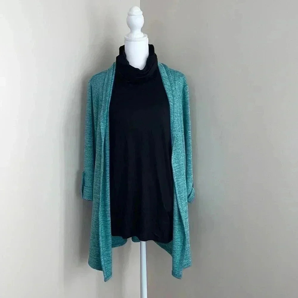 NY Collection Sweater With Attached Face Covering​​